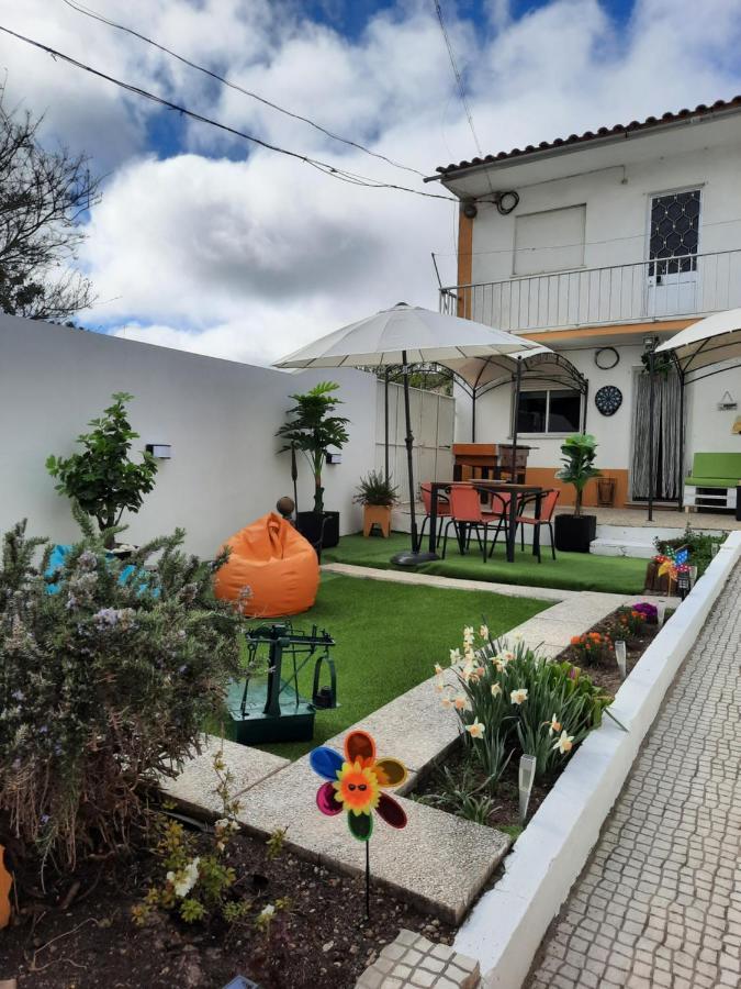 Villa Casas Da Roseira 2+1 Famalicao Nazaré Esterno foto